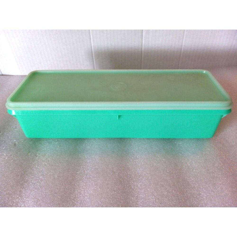 Vintage 1970s Jadeite Green Tupperware 892 Thin-Stor Celery Keeper Container